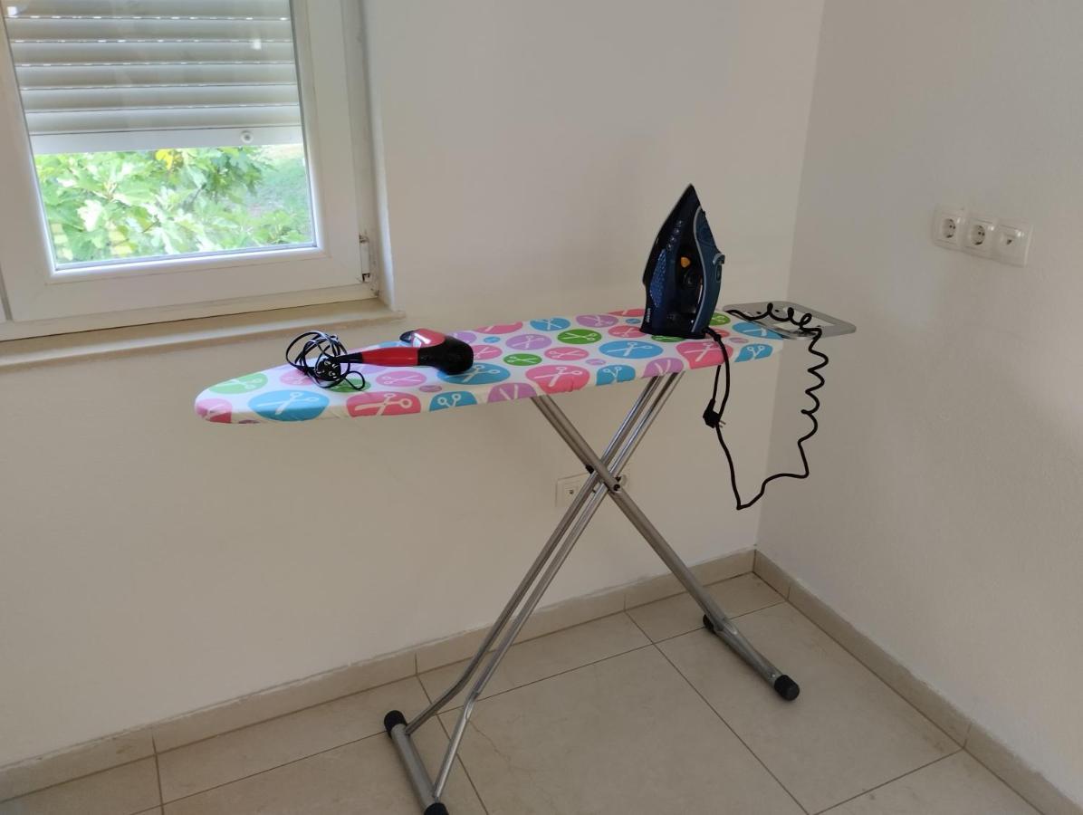 Pansion Danijel Hotel Medjugorje Ngoại thất bức ảnh