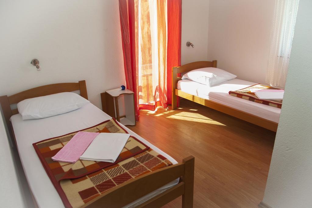 Pansion Danijel Hotel Medjugorje Ngoại thất bức ảnh